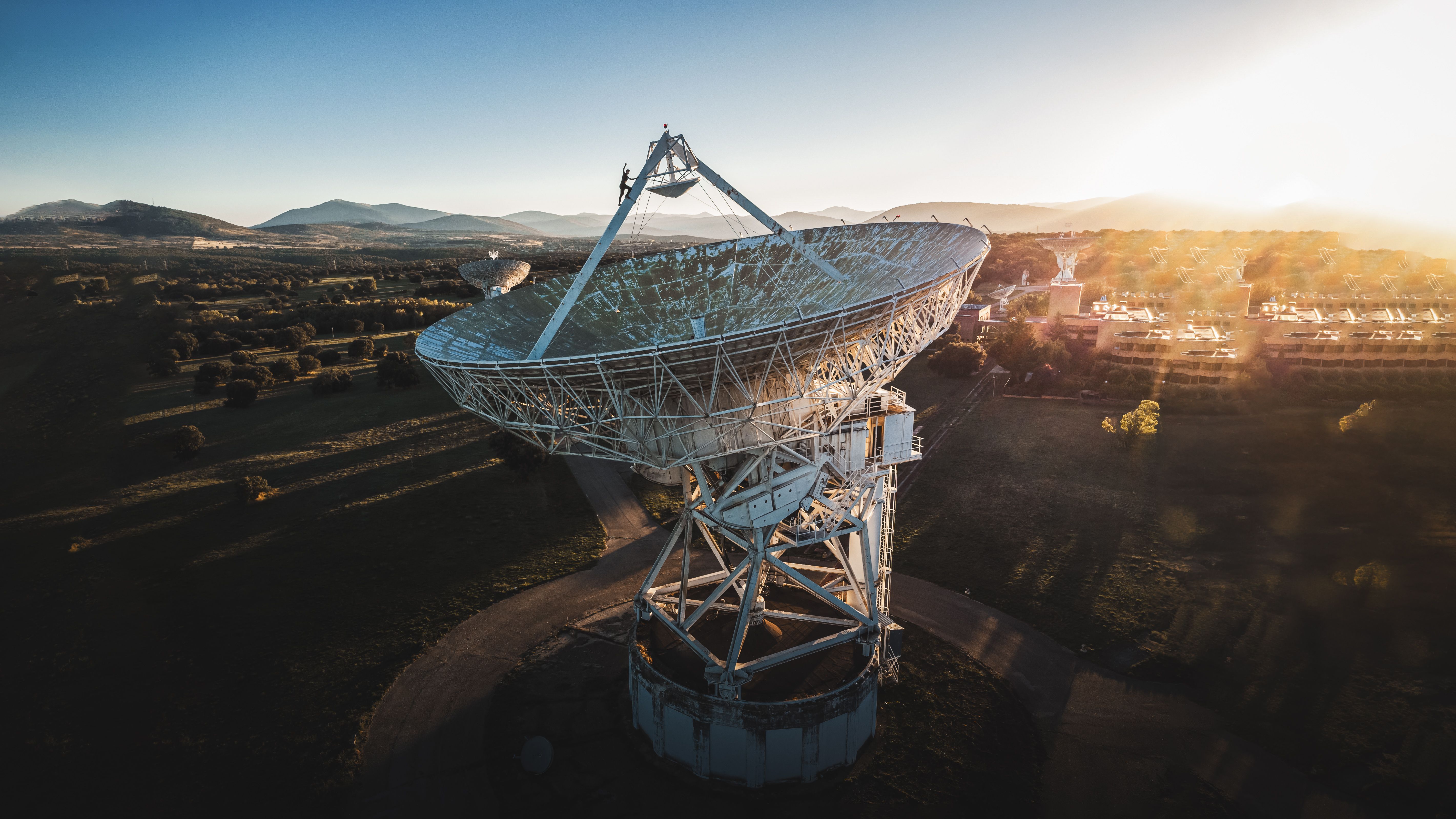 Telecom & Networks